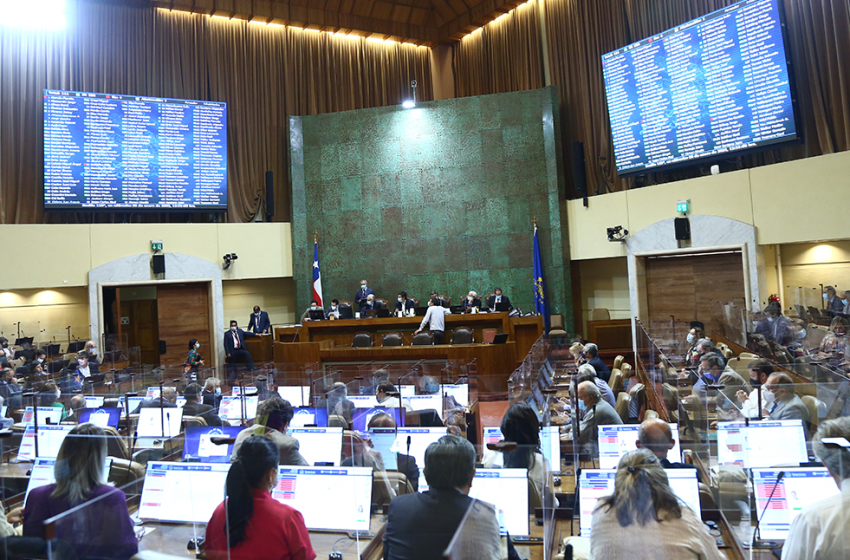  Detectan dos casos positivos de COVID-19 en la Cámara: Bancada completa está en cuarentena